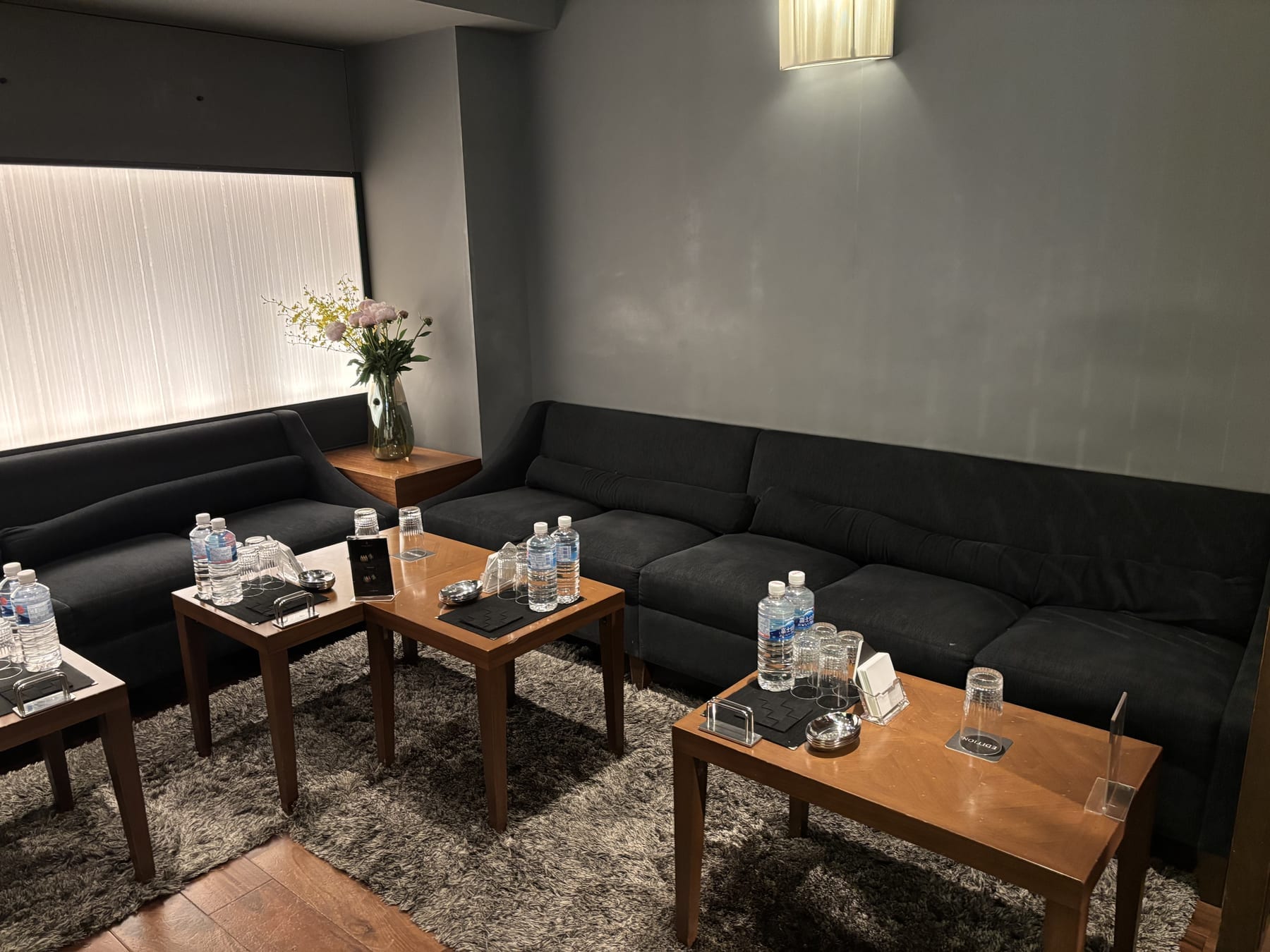 EDITION MAIN ROOM 内装イメージ — 歌舞伎町キャバクラ